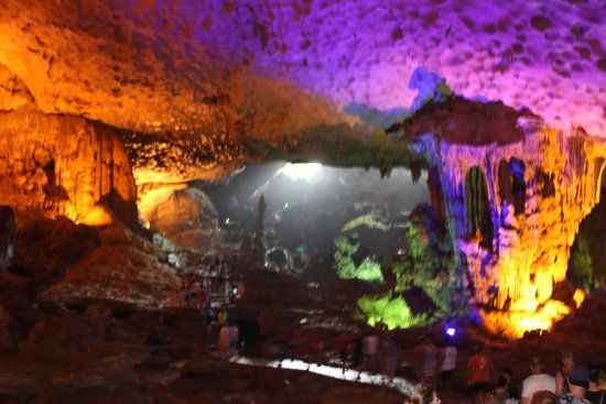 Dau Go Cave